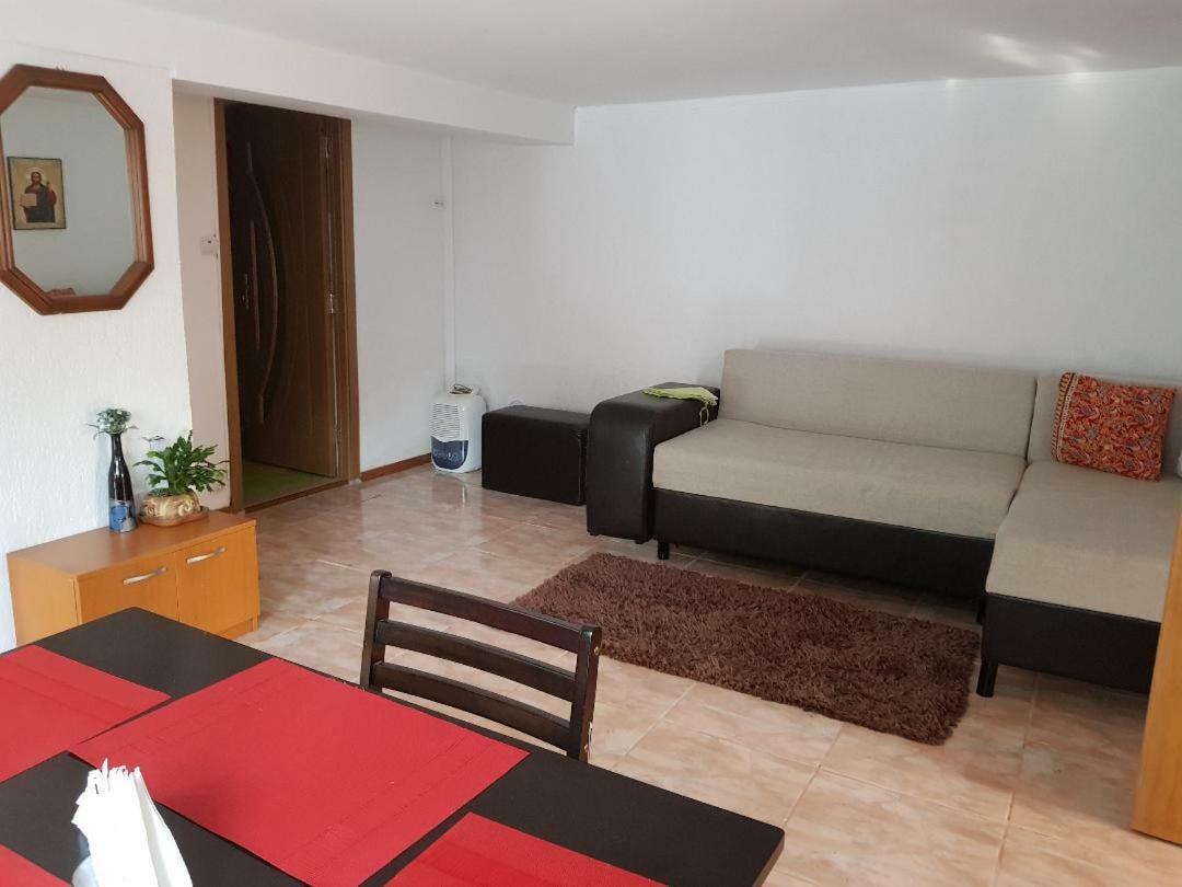 Yoyo Zurli Park Hotel Resicabánya Kültér fotó